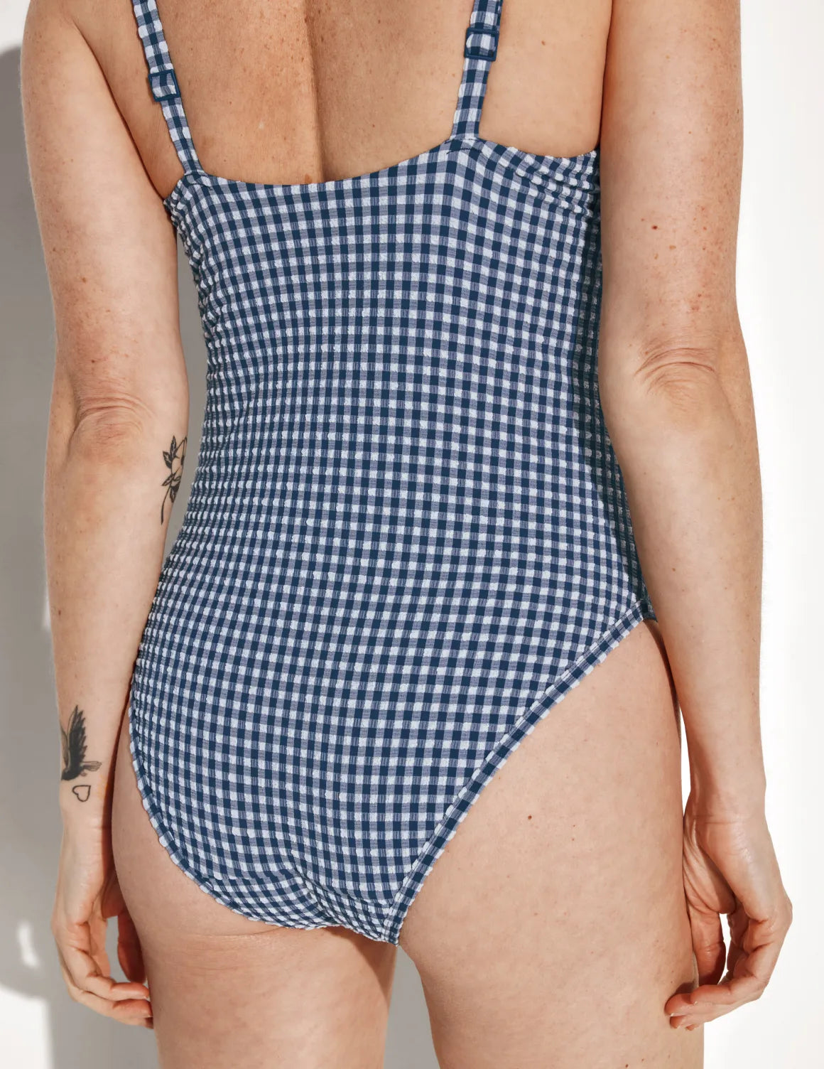 Leakproof Seersucker Sculpt Deep V One Piece Swimsuit - Image 4